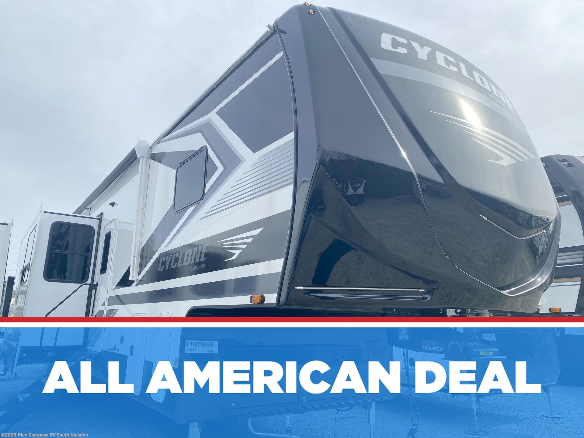 New 2027 Heartland Cyclone 3913 available in Alvin, Texas
