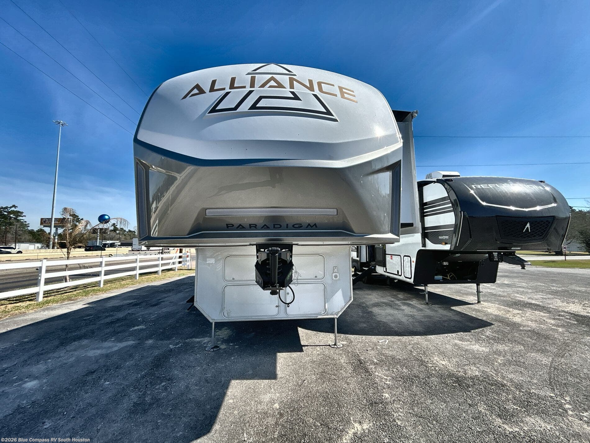 New 2026 Alliance RV Paradigm 395DS available in Alvin, Texas