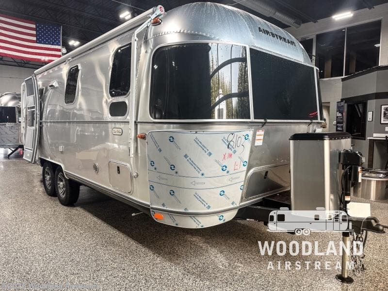 New 2026 Airstream Trade Wind 25FB Twin available in Grand Rapids, Michigan