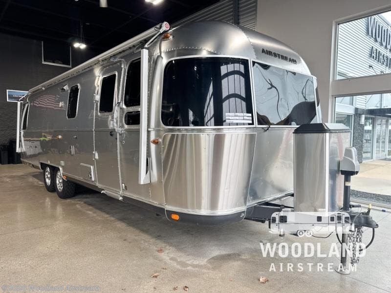 Used 2016 Airstream Classic 30RB available in Grand Rapids, Michigan