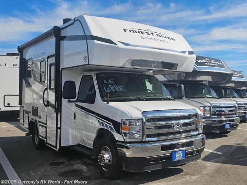 New 2026 Forest River Sunseeker 1950LE available in Fort Myers, Florida
