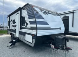 Used 2023 CrossRoads Zinger Lite ZR211RD available in Bunker Hill, Indiana