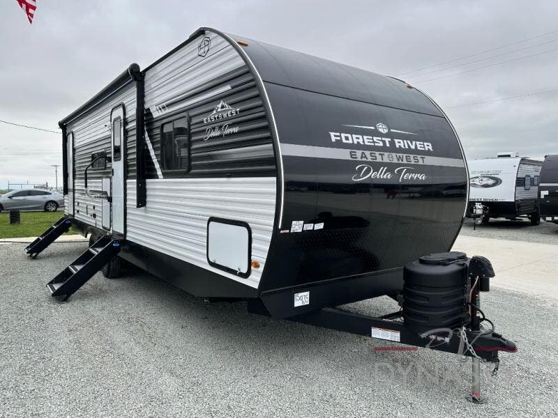 New 2026 East to West Della Terra 275BH available in Bunker Hill, Indiana