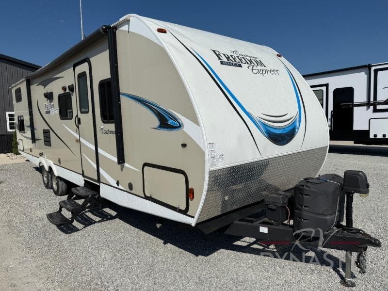 Used 2018 Coachmen Freedom Express Select 29SE available in Bunker Hill, Indiana