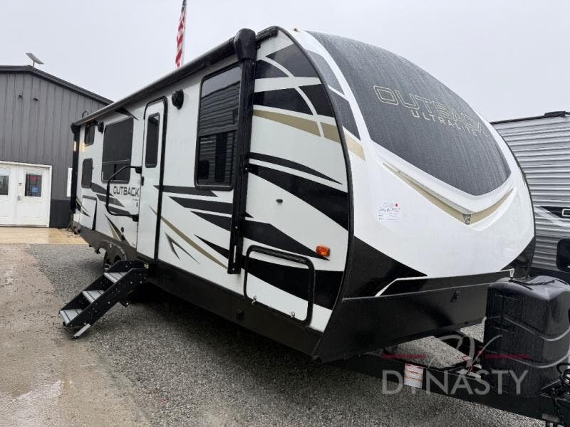 Used 2021 Keystone Outback Ultra Lite 244UBH available in Bunker Hill, Indiana