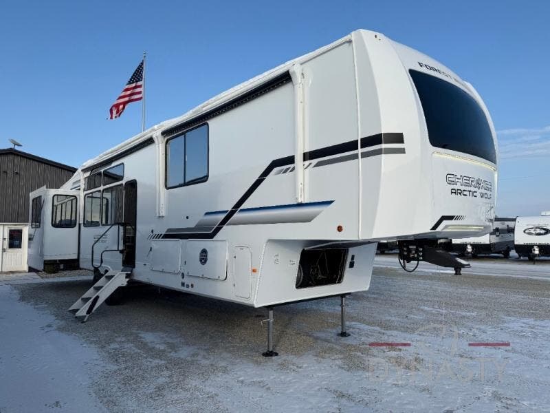 New 2026 Forest River Cherokee Arctic Wolf 38LEAH.G available in Bunker Hill, Indiana