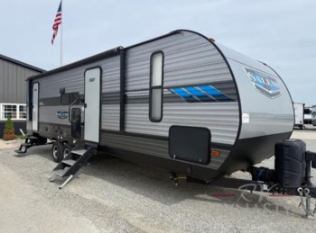 Used 2020 Forest River Salem 26DBUD available in Bunker Hill, Indiana
