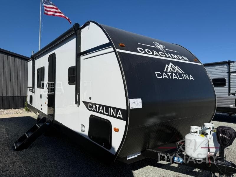New 2026 Coachmen Catalina Summit Series 8 261BH available in Bunker Hill, Indiana