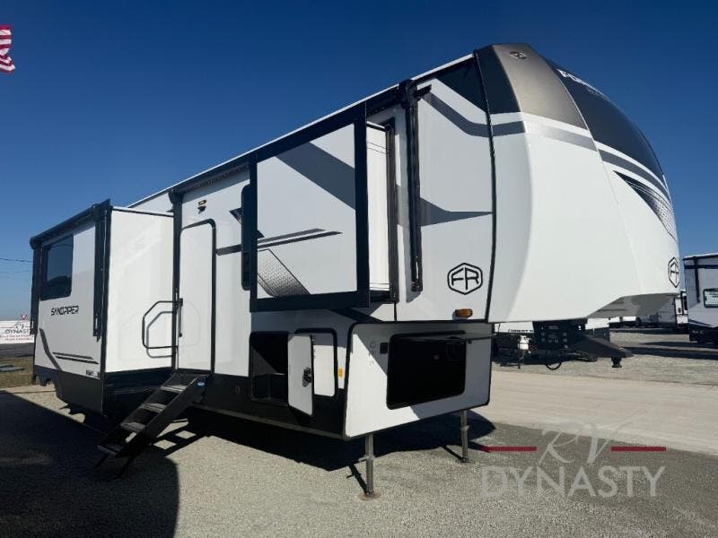New 2027 Forest River Sandpiper 3710HBFB available in Bunker Hill, Indiana