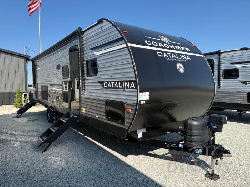 New 2026 Coachmen Catalina Legacy Edition 273DBHCK available in Bunker Hill, Indiana