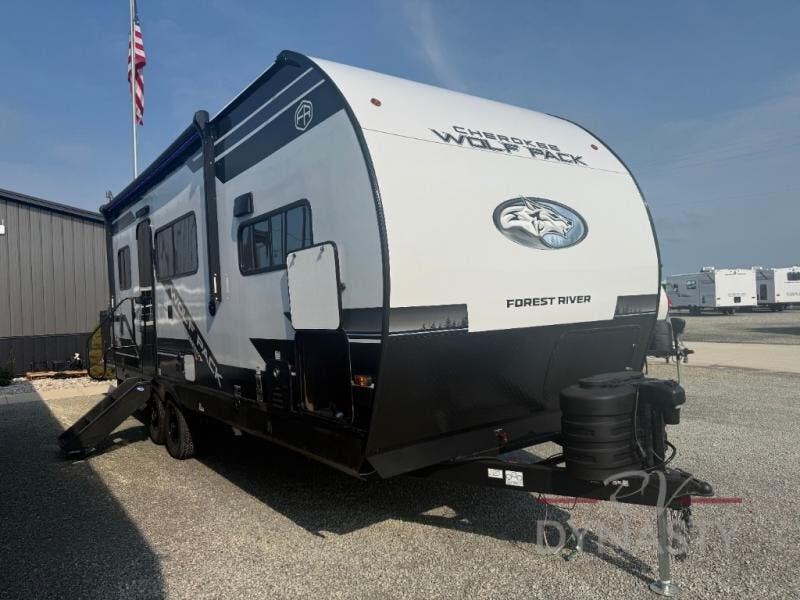 New 2027 Forest River Cherokee Wolf Pack 21-14 available in Bunker Hill, Indiana
