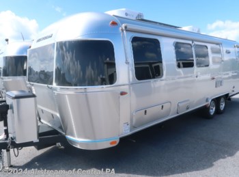New 2024 Airstream Flying Cloud 30FB Bunk available in Duncansville, Pennsylvania