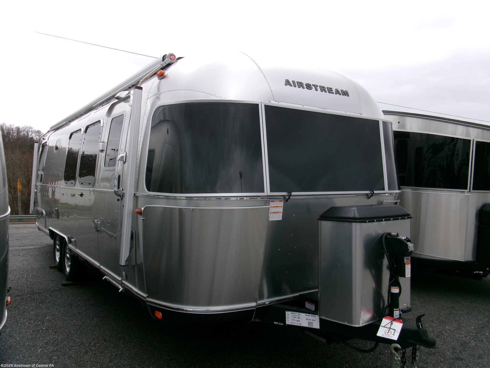 New 2026 Airstream Classic 28RB available in Duncansville, Pennsylvania