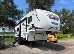 New 2024 Forest River Cherokee Arctic Wolf 23MLE available in Zephyrhills, Florida