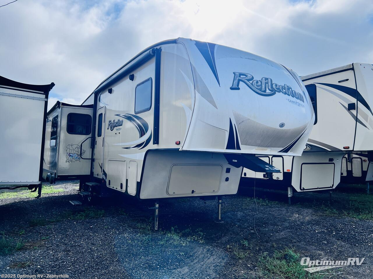 Used 2017 Grand Design Reflection 27RL available in Zephyrhills, Florida