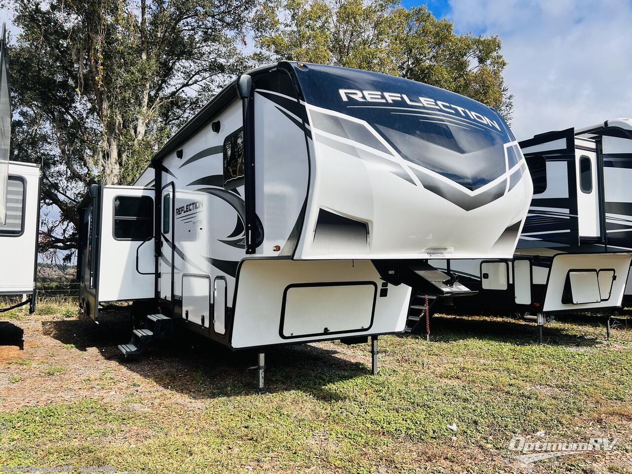 Used 2022 Grand Design Reflection 303RLS available in Zephyrhills, Florida