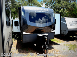 Used 2022 Forest River Flagstaff Classic 832lKRL available in Zephyrhills, Florida