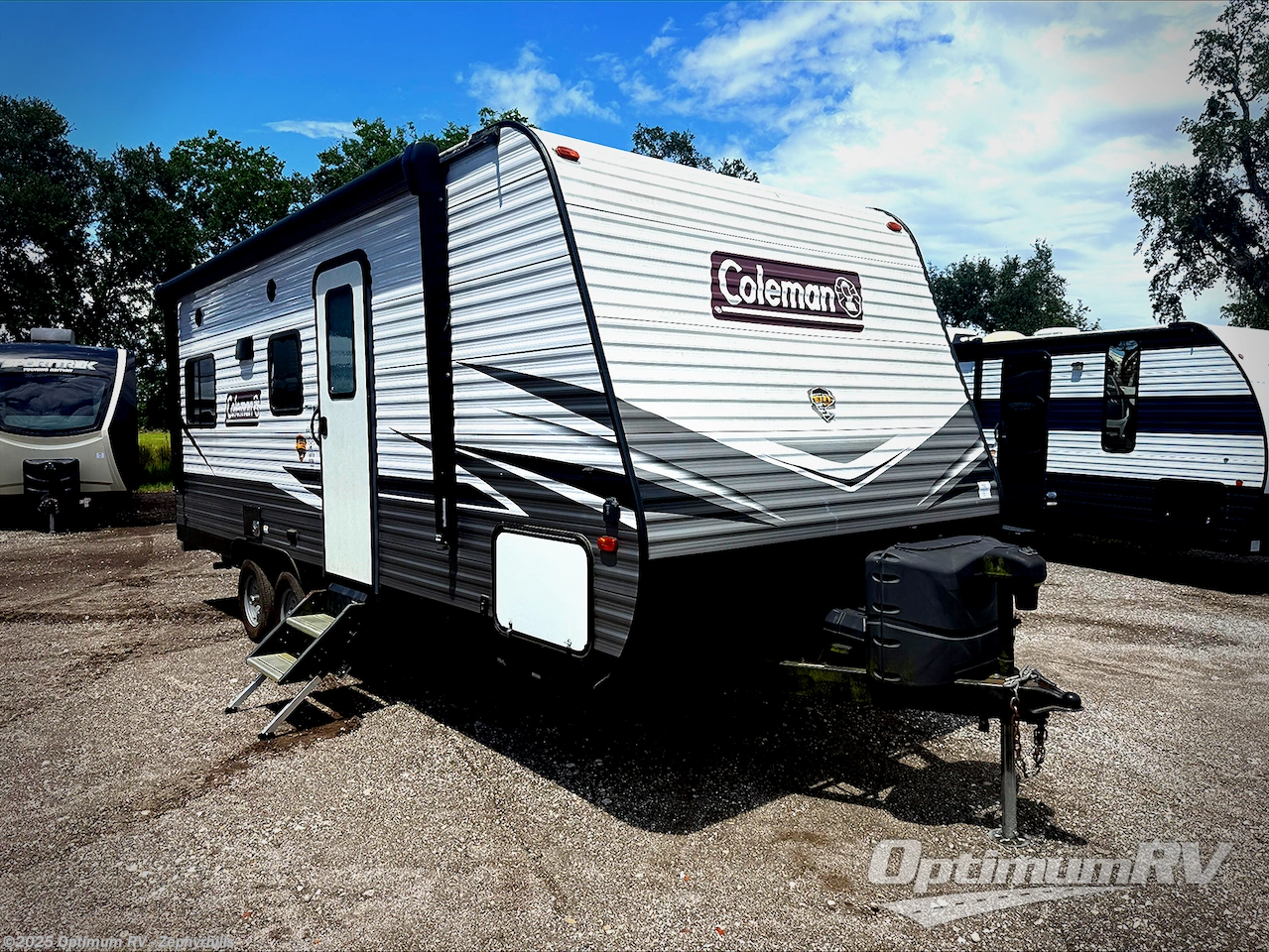 Used 2020 Dutchmen Coleman Lantern LT Series 202RD available in Zephyrhills, Florida