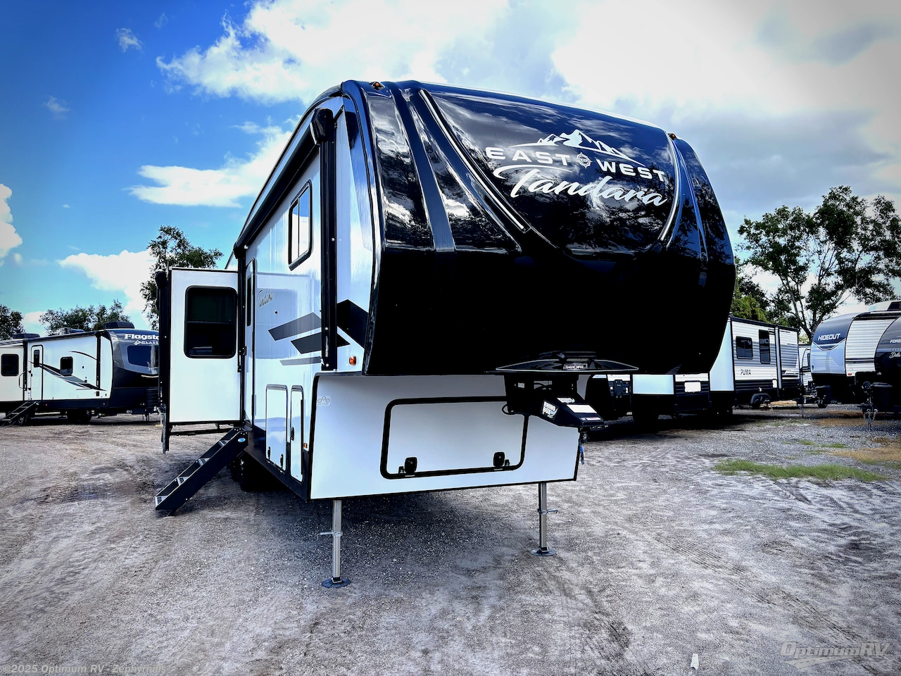 Used 2024 East to West Tandara 320RL available in Zephyrhills, Florida
