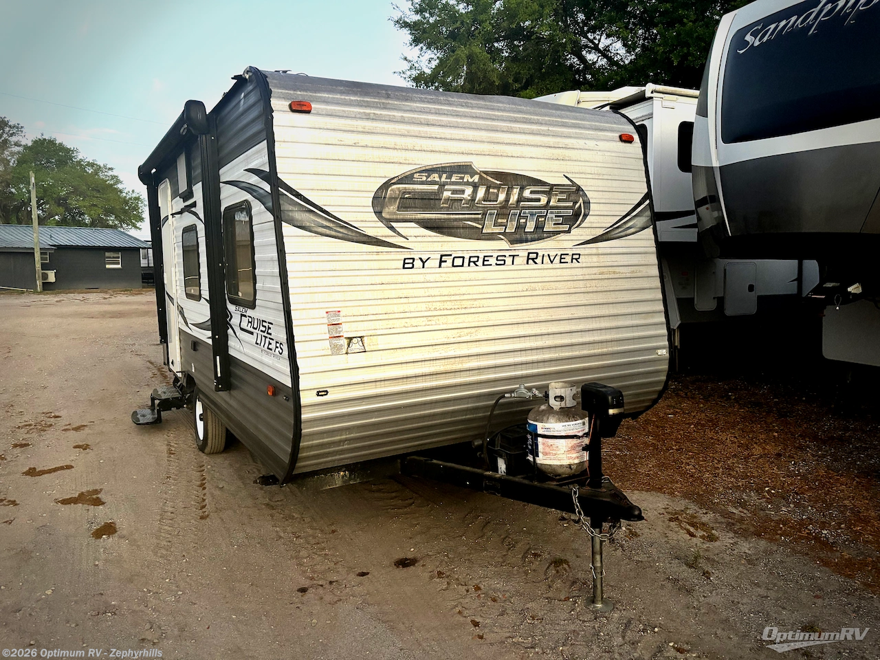 Used 2016 Forest River Salem Cruise Lite FS 186RB available in Zephyrhills, Florida