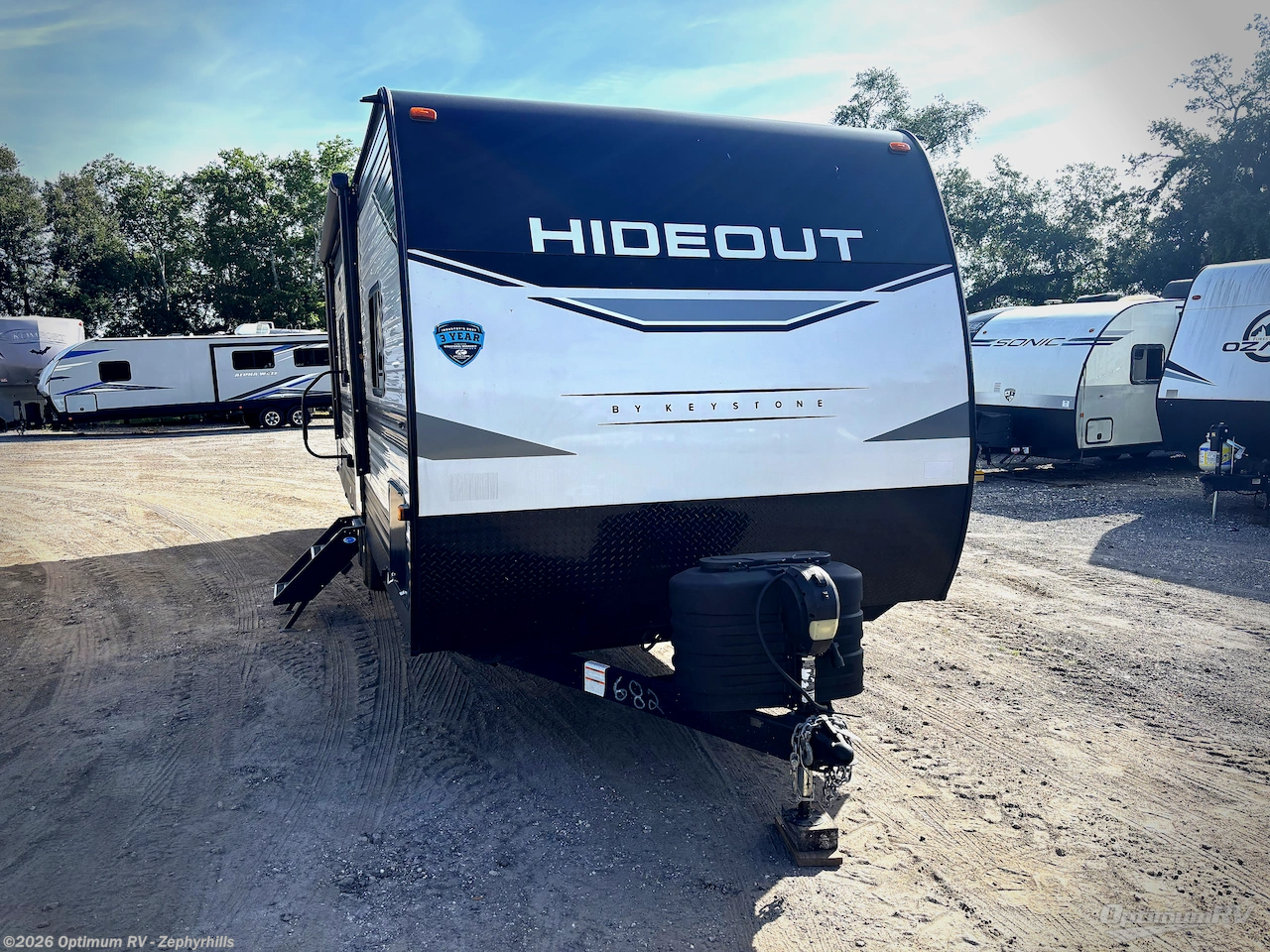 Used 2023 Keystone Hideout 25BHN available in Zephyrhills, Florida