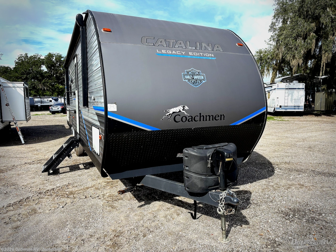 Used 2022  Coachmen Catalina Legacy 303QBCK by Coachmen from Optimum RV - Zephyrhills in Zephyrhills, FL