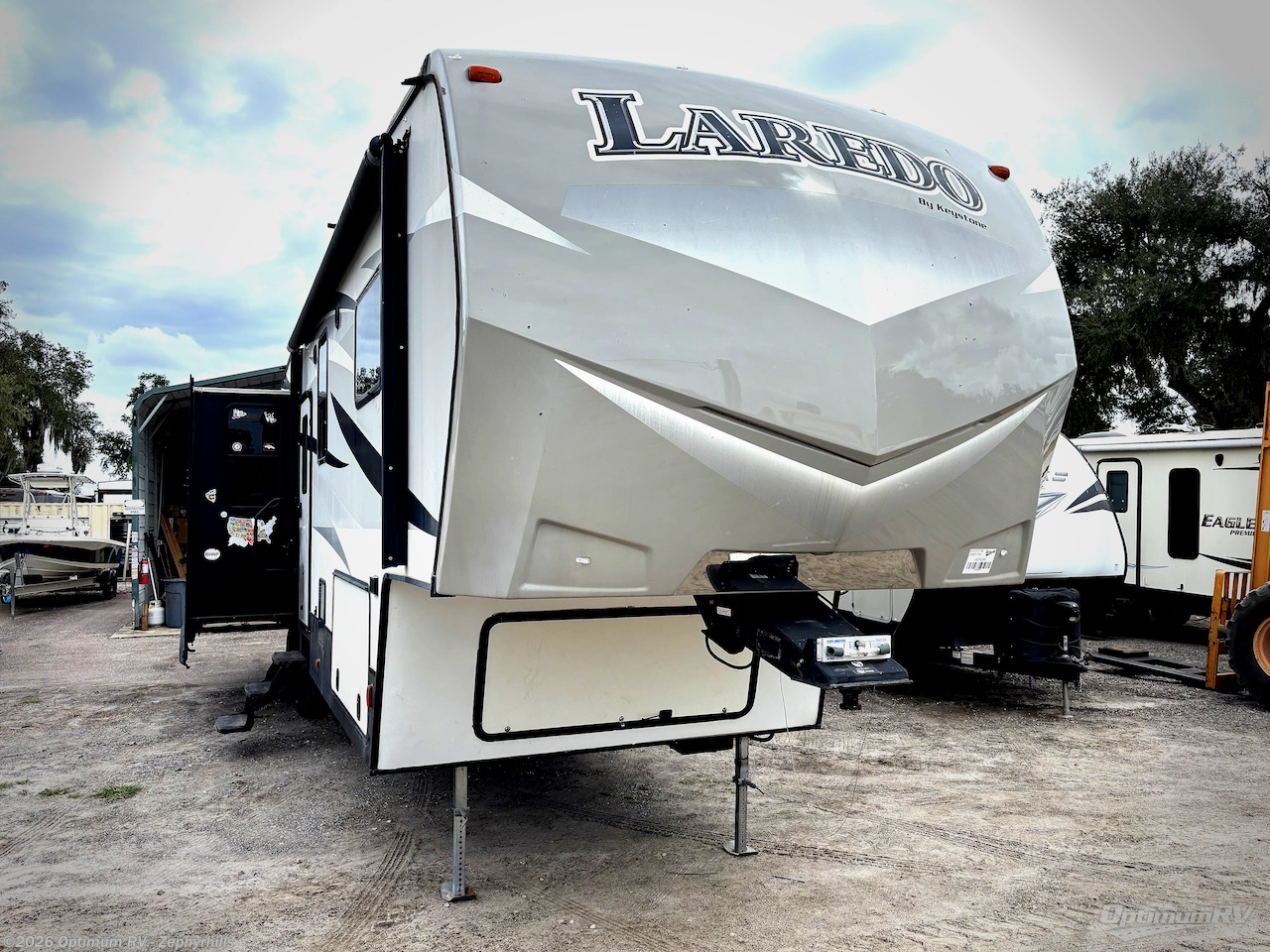 Used 2016 Keystone Laredo 325RL available in Zephyrhills, Florida
