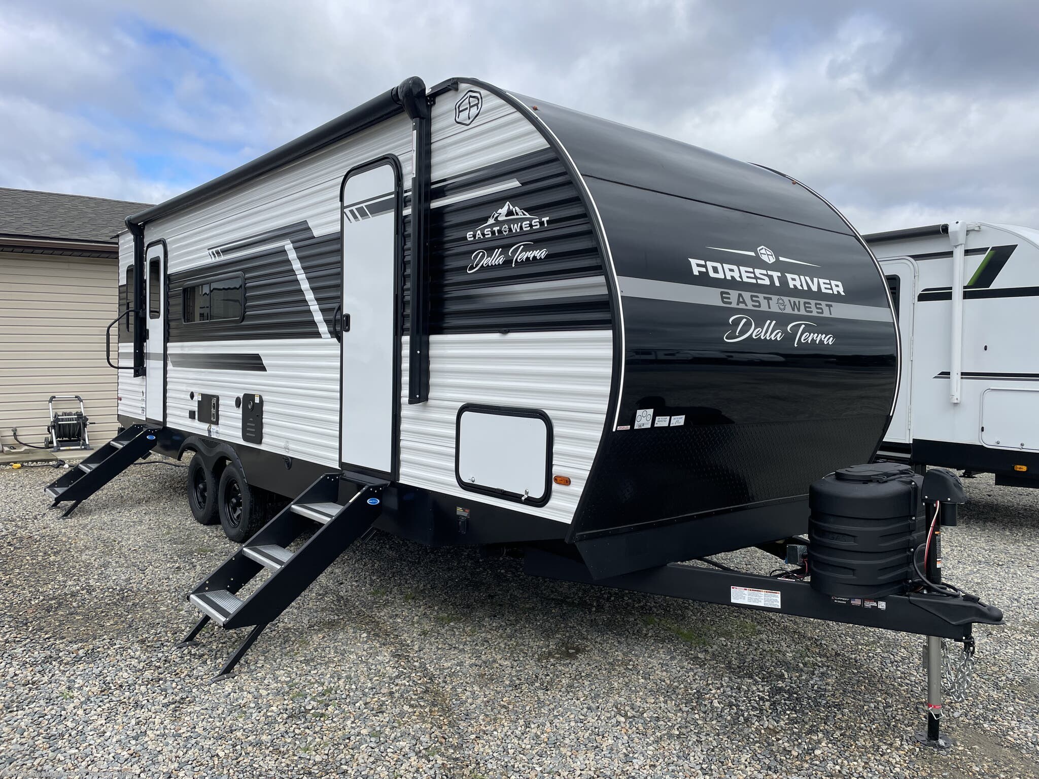 New 2026 East to West Della Terra 251RD available in Clayton, Delaware