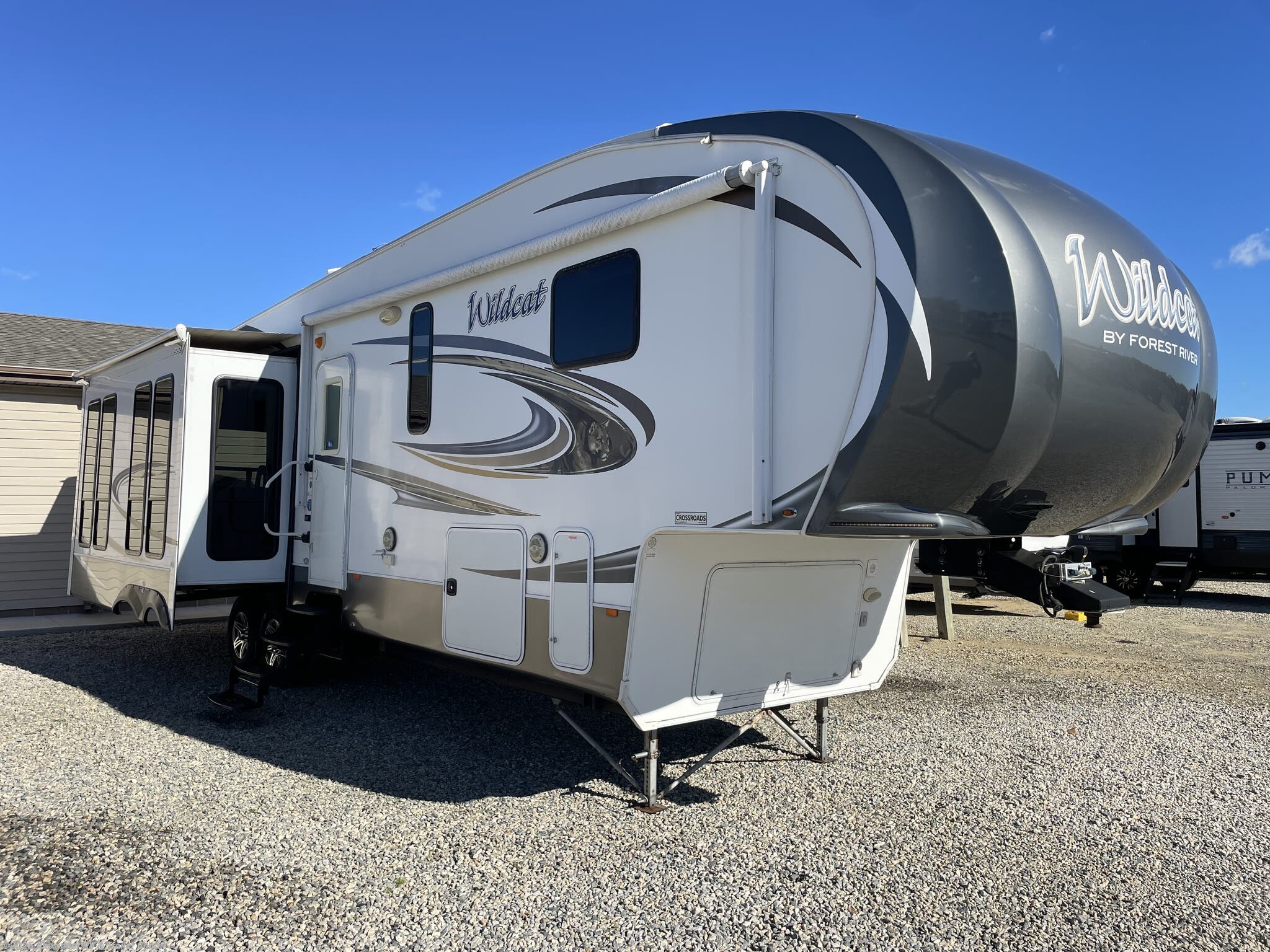 Used 2015 Forest River Wildcat 333MK available in Clayton, Delaware