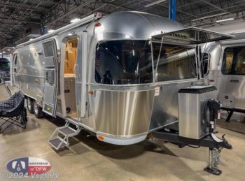 New 2024 Airstream Globetrotter 30RB Twin available in Fort Worth, Texas