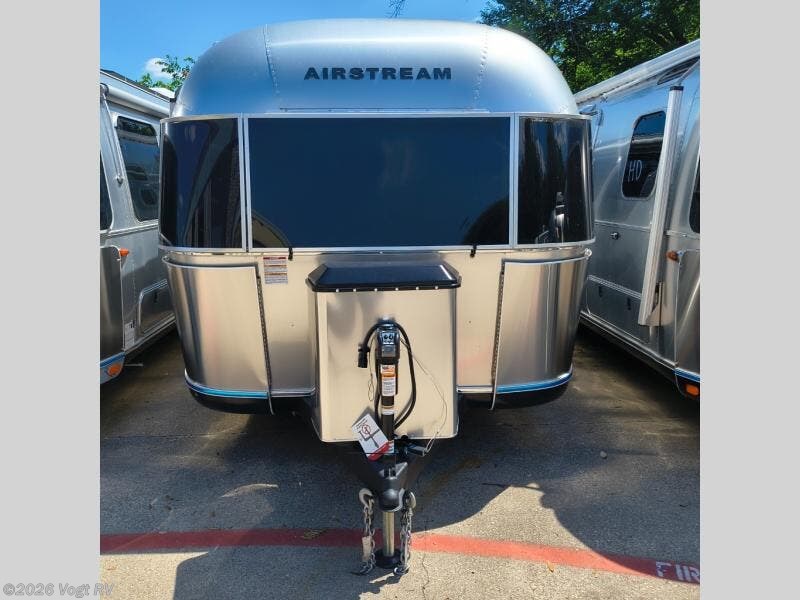 New 2026  Airstream Classic 30RBQ by Airstream from Vogt RV in Fort Worth, TX