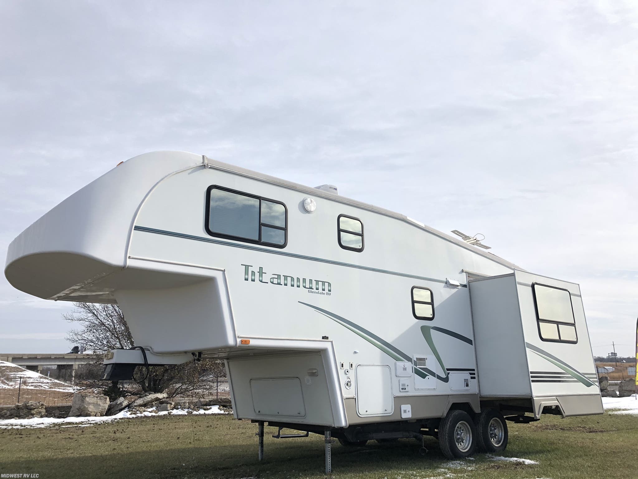 2002 Glendale RV RV Titanium 24E29 for Sale in Ottawa, KS 66067 | 24E29 |