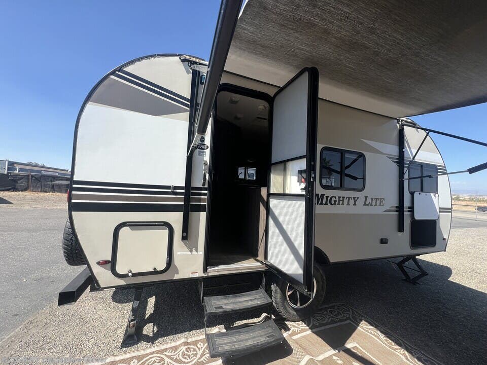 Used 2019 Pacific Coachworks Mighty Lite 17rb available in Madera, California
