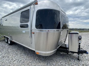 Used 2022 Airstream Flying Cloud 27FB available in Louisville, Tennessee