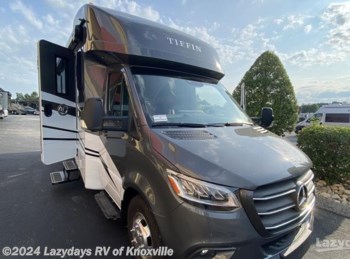 New 2024 Tiffin Wayfarer 25 RLW available in Knoxville, Tennessee