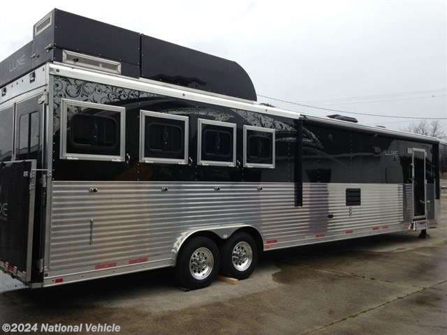 2014 Lakota Rv Luxe 36 4 Horse Trailer With Living Quarters For Sale In Omaha Ne 68127 C791111