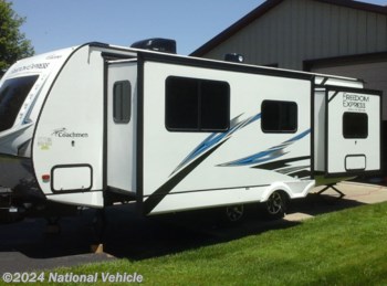 Used 2021 Coachmen Freedom Express Ultra Lite 259FKDS available in Burlington, Wisconsin