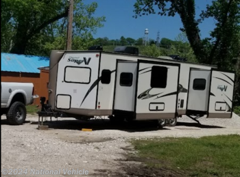 Used 2015 Forest River Flagstaff V-Lite 28VRBS available in Smithon, Missouri