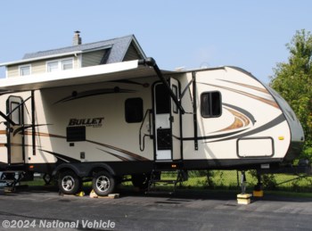 Used 2016 Keystone Bullet Ultra Lite 272BHSWE available in Dundalk, Maryland