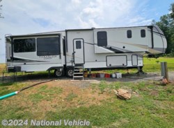  Used 2021 Alliance RV Paradigm 370FB available in Hamstead, Maryland