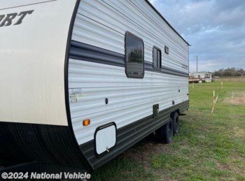 Used 2022 Gulf Stream Kingsport Ultra Lite 248BH available in Zephyrhills, Florida