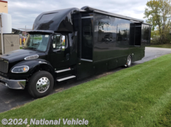 Used 2023 Custom  Apollo 40S3 available in Warsaw, Indiana