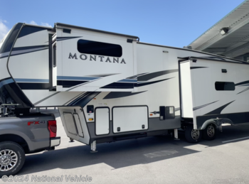 Used 2021 Keystone Montana 3120RL available in Clermont, Florida