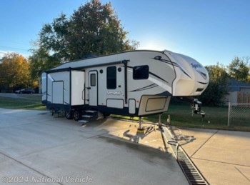 Used 2017 Keystone Springdale 302FWRK available in Brentwood, Tennessee