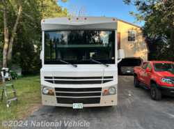 Used 2015 Itasca Tribute 26A available in Nashua, New Hampshire