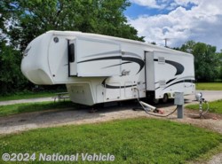 Used 2014 Excel Limited 34IKE available in Auburn, Kansas