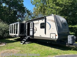 Used 2014 Prime Time LaCrosse Luxury Lite 327RES available in Grosse Ile, Michigan