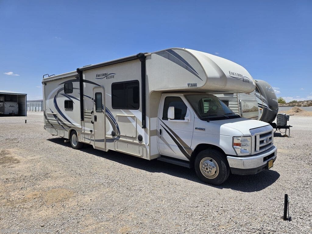 Used 2018 Thor Motor Coach Freedom Elite 30FE available in Las Cruces, New Mexico