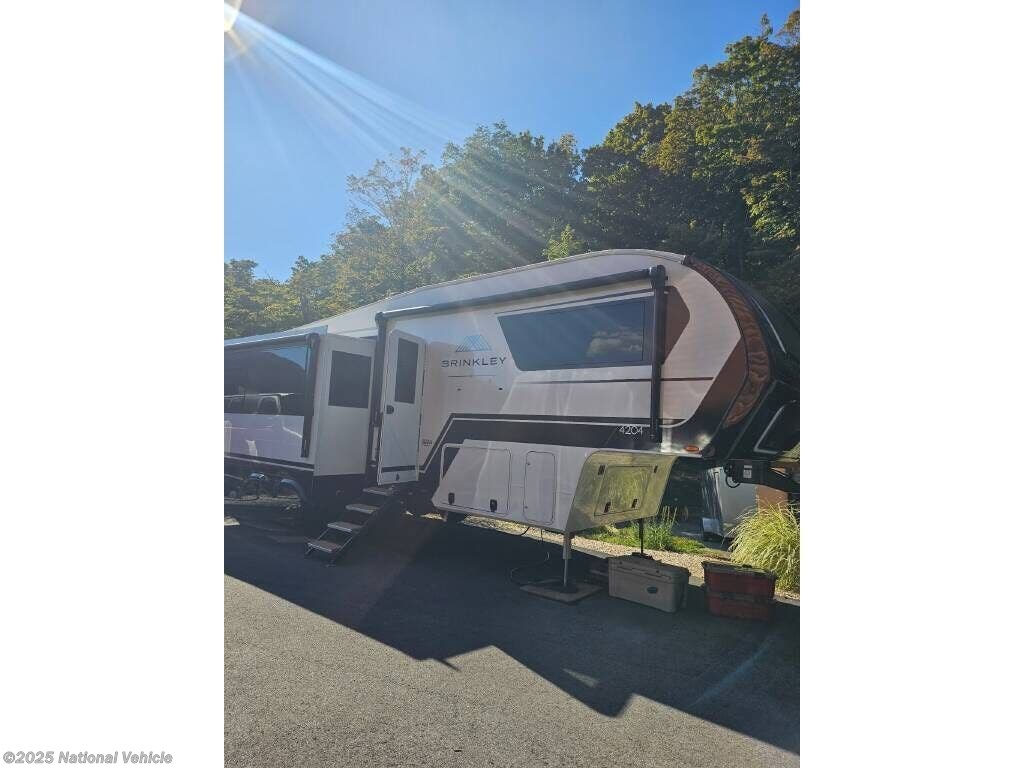 Used 2025 Brinkley RV Model Z 2900 available in Hyde Park, New York