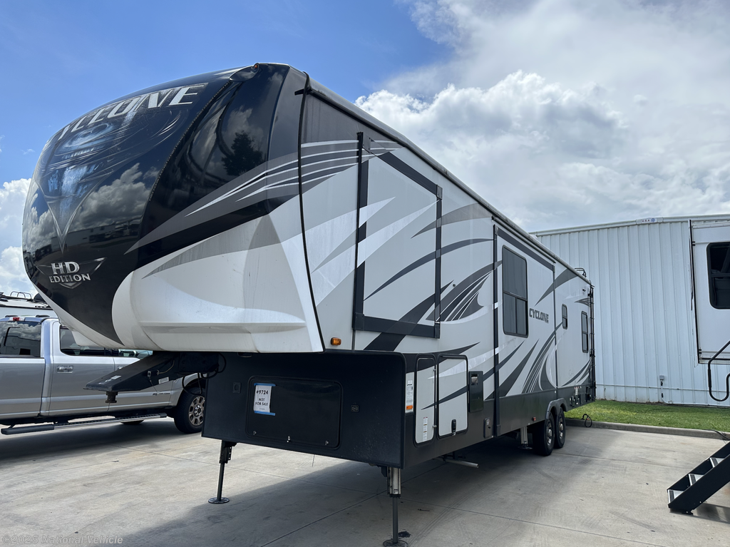 Used 2019 Heartland Cyclone 3600 available in Deer Park, Texas